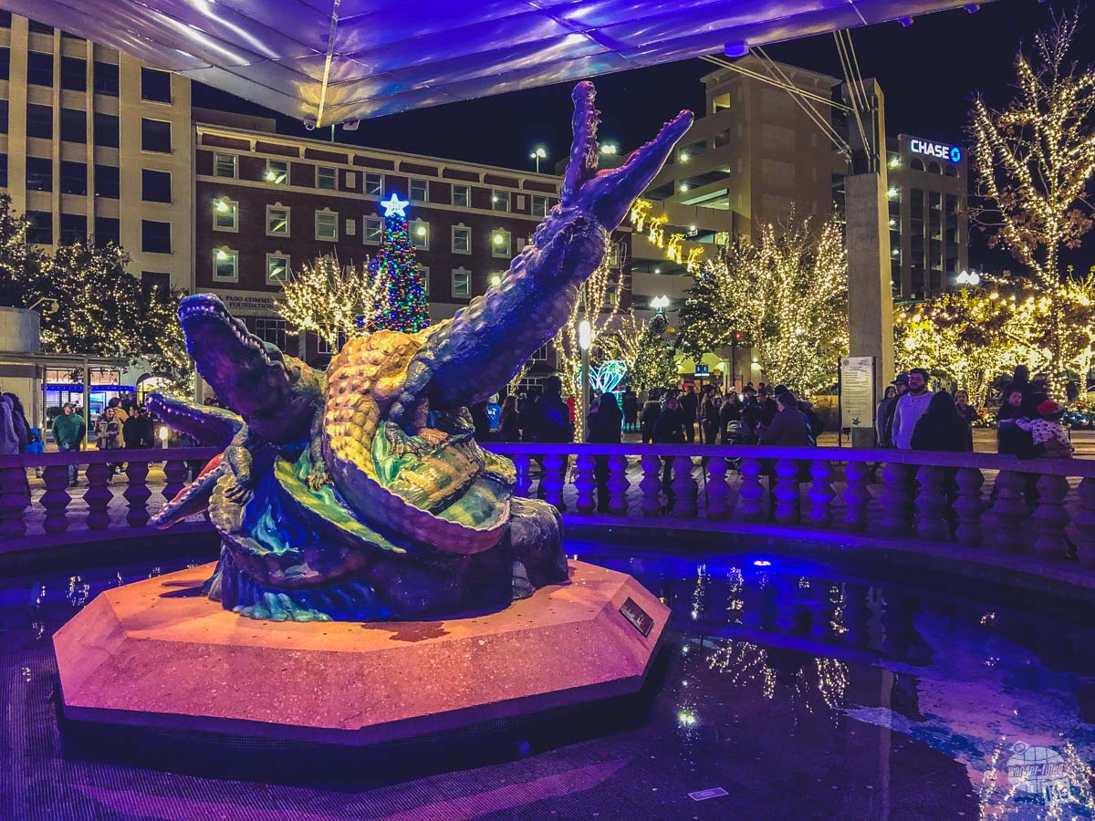 Alligator statue in San Jacinto Plaza in El Paso.