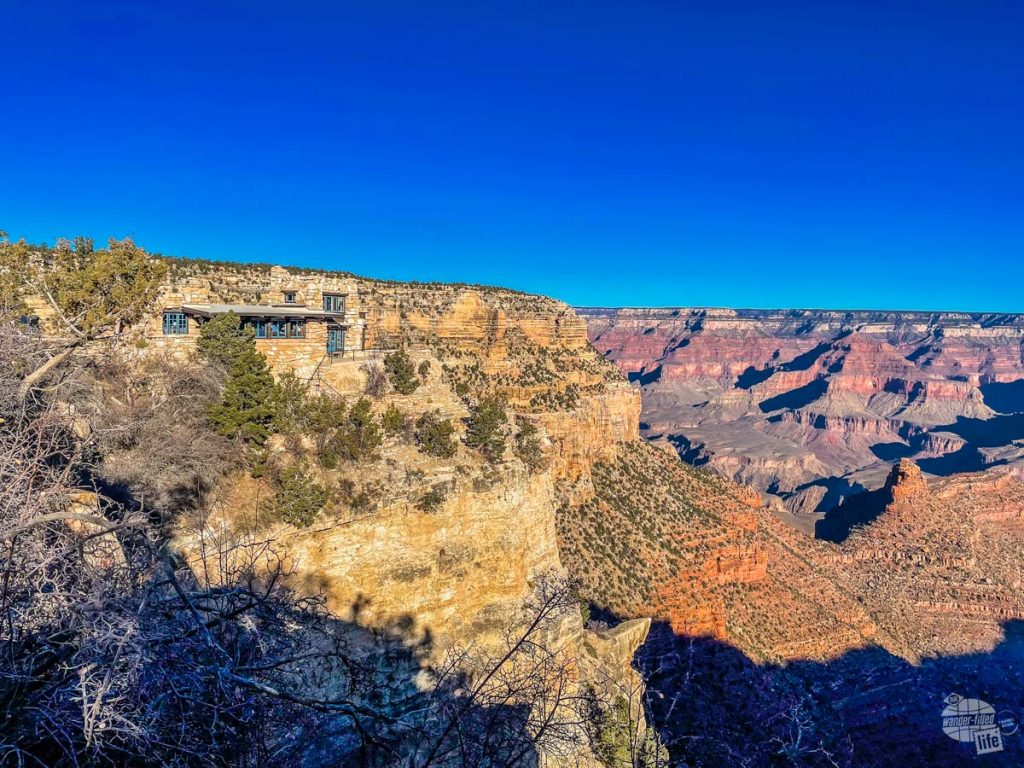 You'll find plenty of services and points of interest at the South Rim of the Grand Canyon.
