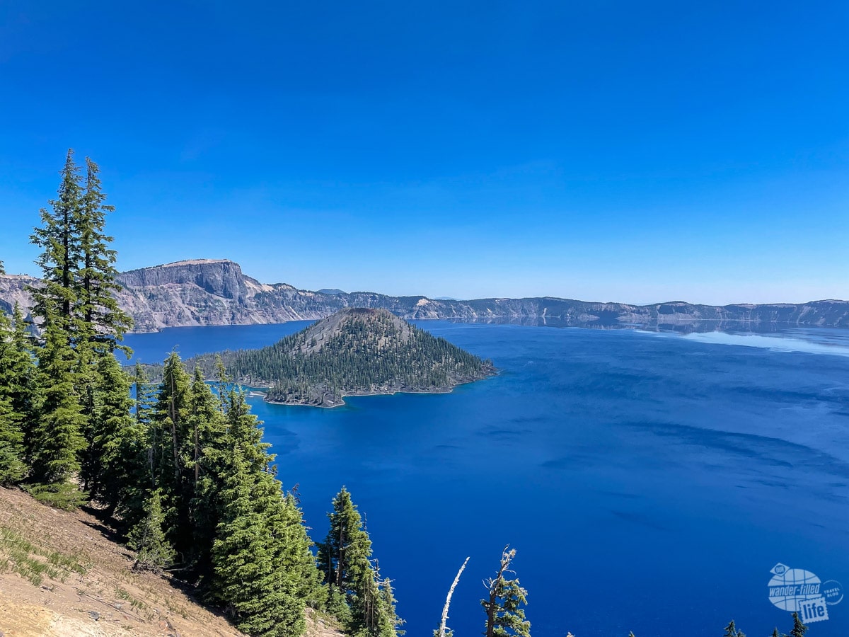 Seeing Wizard Island and Crater Lake is a must when visiting Crater Lake NP.